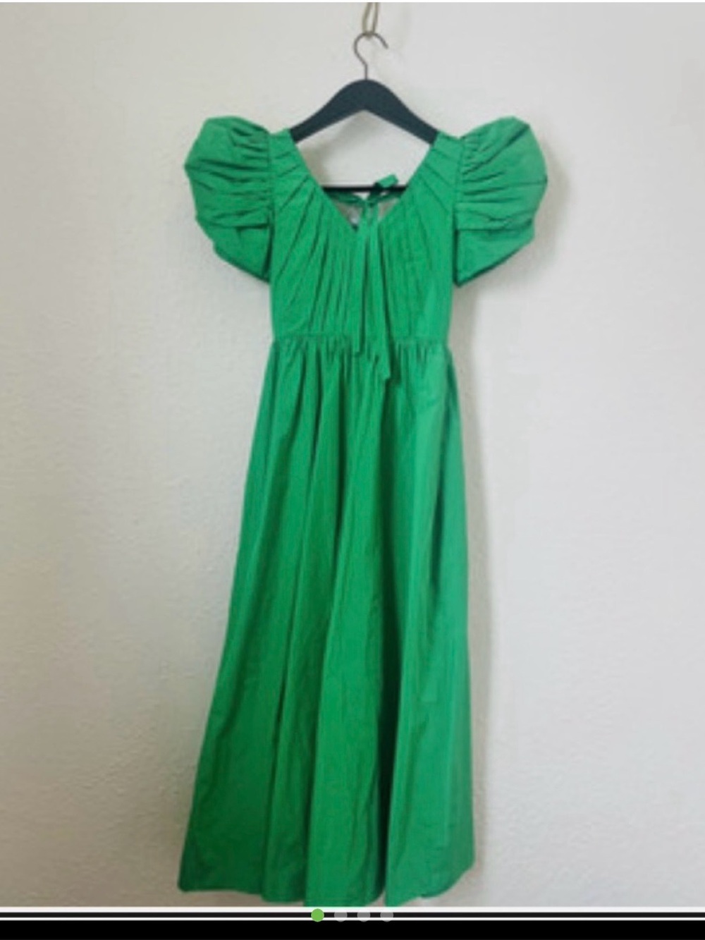 Antonio Melani Green Puff-Sleeve Maxi Dress
